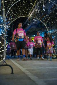 BIB: 18524, 16151, 18505, 148
                            <button type="button" onclick="openModal(24677488)" class="btn btn-primary btn-sm float-right btn-popup" data-toggle="modal" data-target=".modal-high-quality">
                        <i class="fas fa-shopping-cart"></i> Add to Cart
                    </button>
                                            <button type="button" onclick="isThisMe(24677488, true)" class="btn btn-success btn-sm float-right btn-popup btn-isme hidden" data-toggle="tooltip" data-placement="bottom" title="นี่คือรูปของคุณใช่ไหม คลิกที่นี่เพื่อเอาเข้าอัลบั้ม">
                        <i class="fas fa-plus"></i> Add to album
                    </button>
                    <button type="button" onclick="isThisMe(24677488, false)" class="btn btn-warning btn-sm float-right btn-popup btn-isnotme hidden">
                        <i class="fas fa-ban"></i> Remove from album
                    </button>